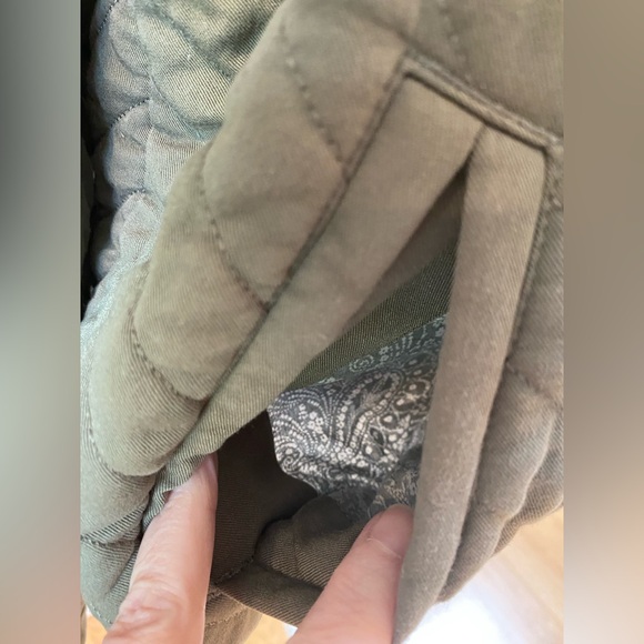 Gap Army Green Quilted Zip Jacket with Side Pockets Size XL Tall - Picture 3 of 9